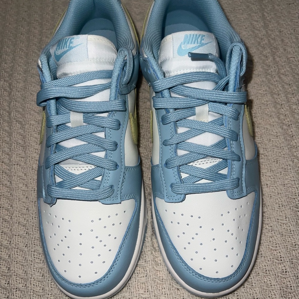 Women’s Nike Dunk Low Sneakers | Sail/Citron Tint - Ocean Bliss | Size 9.5